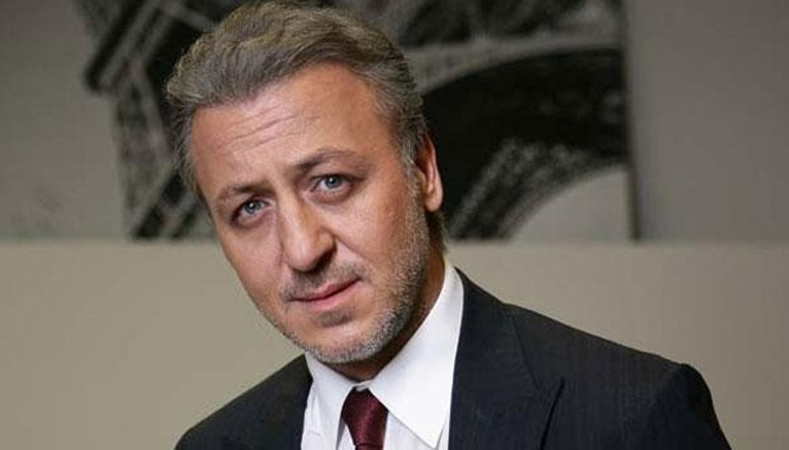 Barış Falay tiyatrodan istifa etti