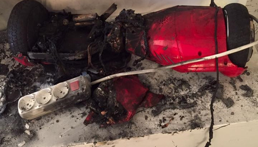 Hoverboard ayağa kaldırdı