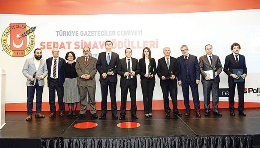 Ödüller içerideki gazeteciler için