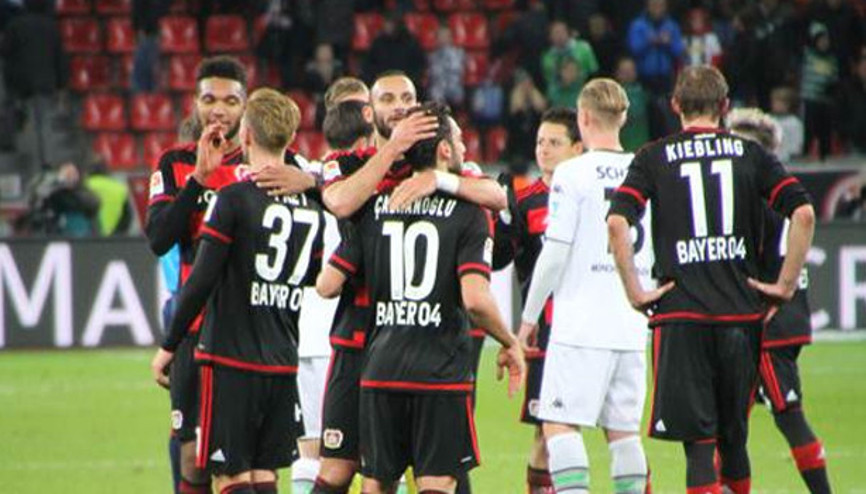Bayer Leverkusenden farklı galibiyet