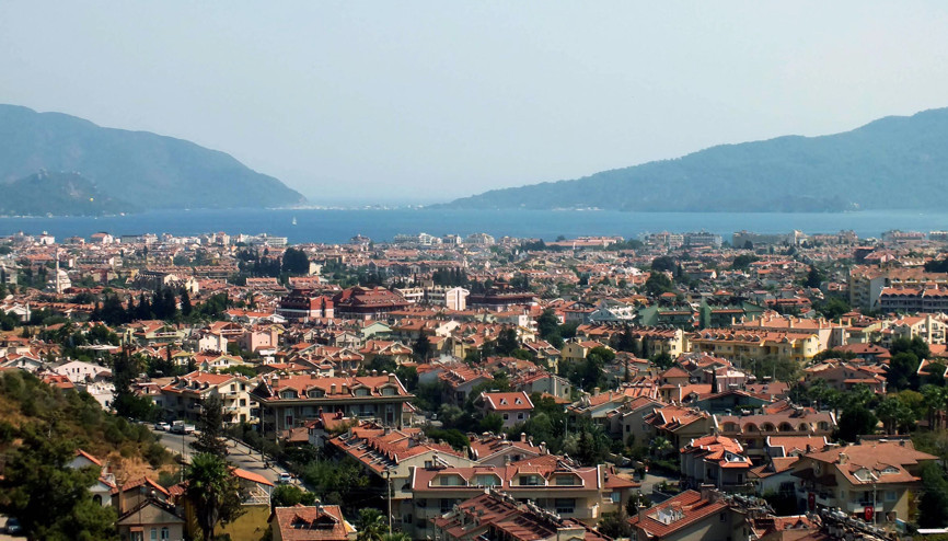 Yerleşik yabancılar ibadethane istiyor