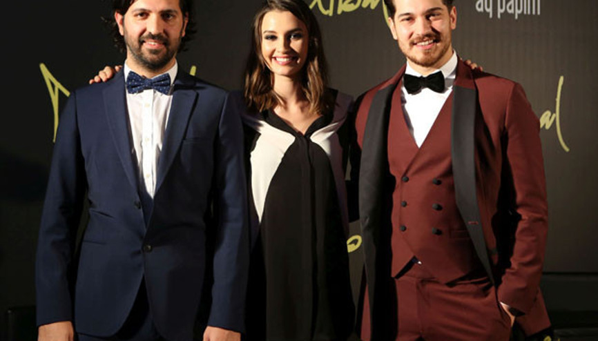 Çağatay Ulusoy İzmiri Salladı