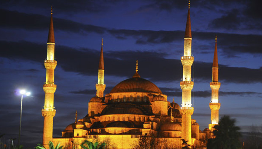 Mevlit Kandili dolayısıyla camilerde süt dağıtılacak Mevlit Kandili dolayısıyla camilerde süt dağıtılacak