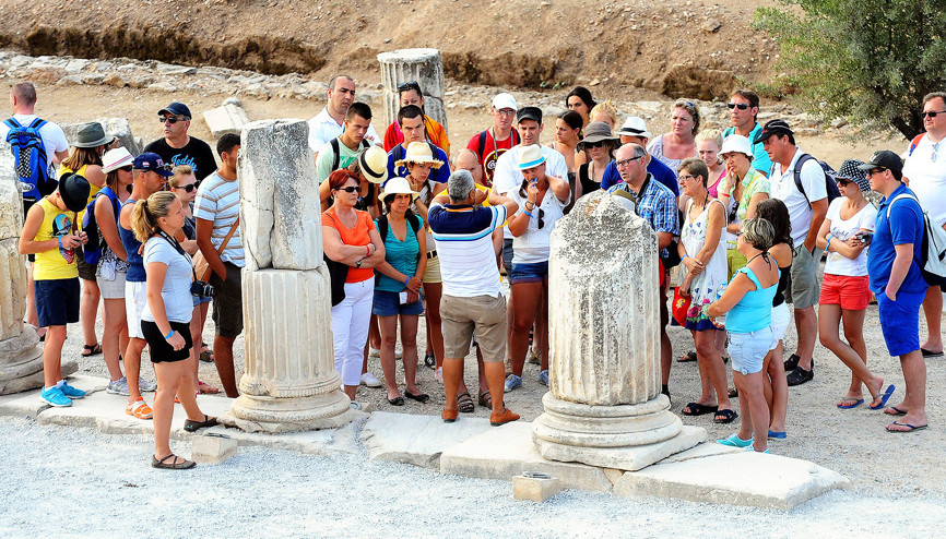 Türkiye’ye gelen turist sayısındaki düşüş şubatta yüzde 10’u aştı