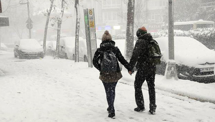 İstanbulda kar kalınlığı 30 santimetreye ulaştı İstanbulda kar kalınlığı 30 santimetreye ulaştı
