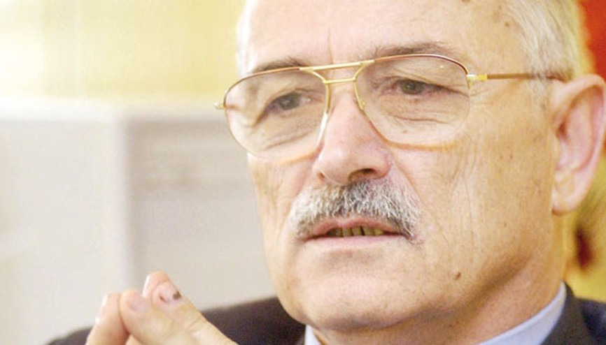 Ekrem Pakdemirli siyasetin renkli yüzüydü