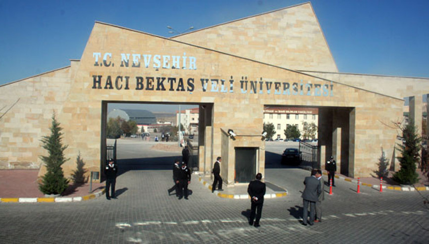 Rektör yardımcısı görevden alındı