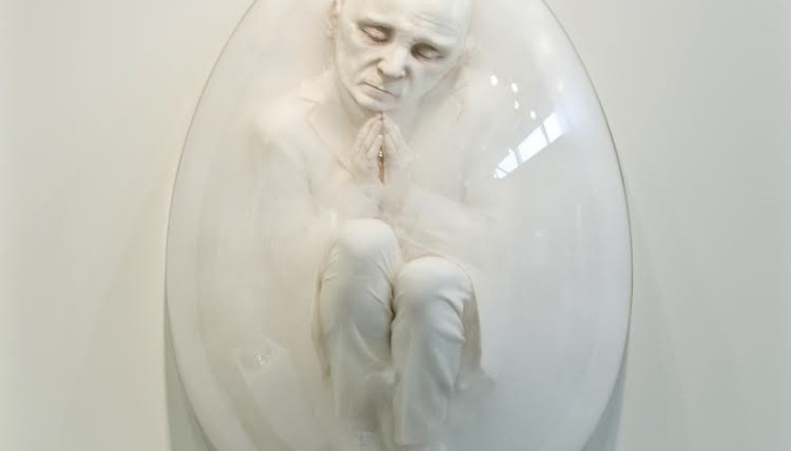 Sıkıştığın bu dünyaya... Alışırsın. Mukadderat...