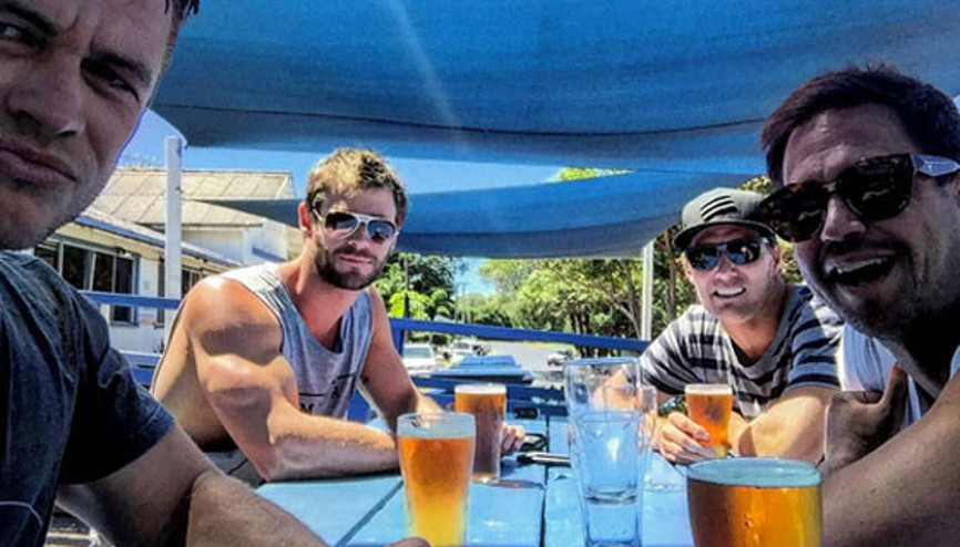 O kaslar gerçek mi Chris