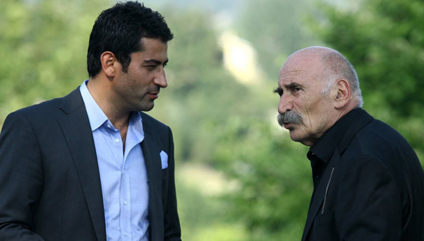 Usta oyuncu Tuncel Kurtiz 80 yaşında