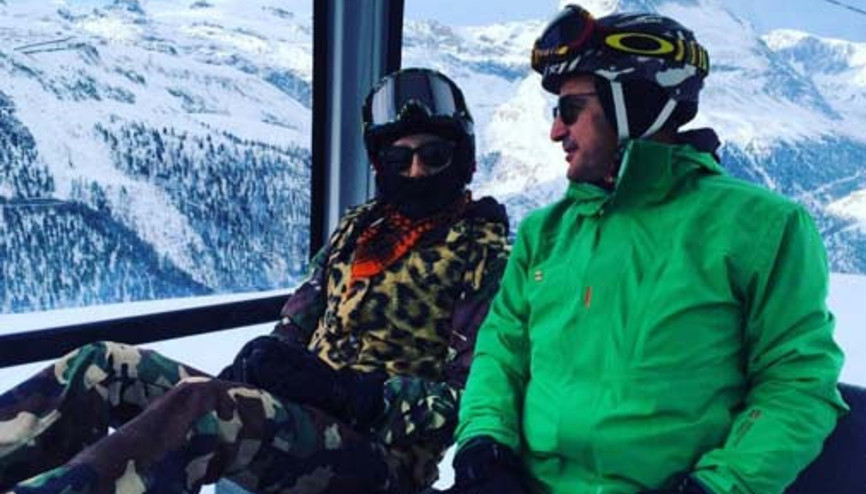 Ünlü moda tasarımcısı Deniz Berdanın beli kırıldı