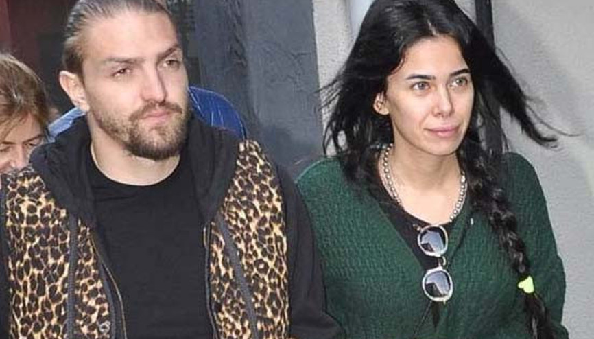 Caner Erkinin eski eşi Asena Atalay işini batırdı Caner Erkinin eski eşi Asena Atalay işini batırdı