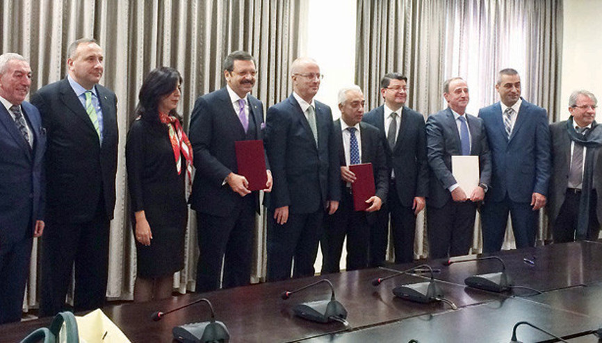 Türk iş dünyası zor günler geçiren Gazzeyi 5 milyar dolara yenilemek istiyor