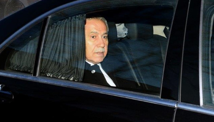 Abdullah Gül önce Erdoğan sonra da Arınçla görüştü