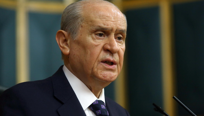 Bahçeli: Sayın Davutoğluna Kibar Feyzo’daki Maho Ağa’yı dikkatle incelemesini tavsiye ediyorum Bahçeli: Sayın Davutoğluna Kibar Feyzo’daki Maho Ağa’yı dikkatle incelemesini tavsiye ediyorum
