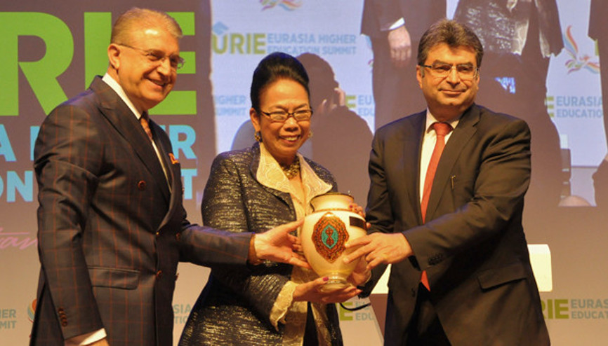 Filipinler Yükseköğretim Bakanı: Eğitimde cinsiyet eşitsizliği devam ediyor