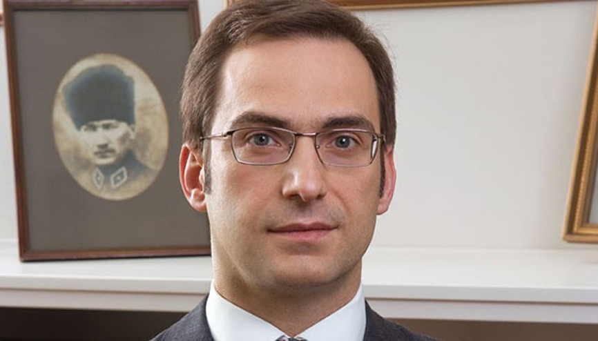 ‘Görevim bayrağı daha ileri taşımak’