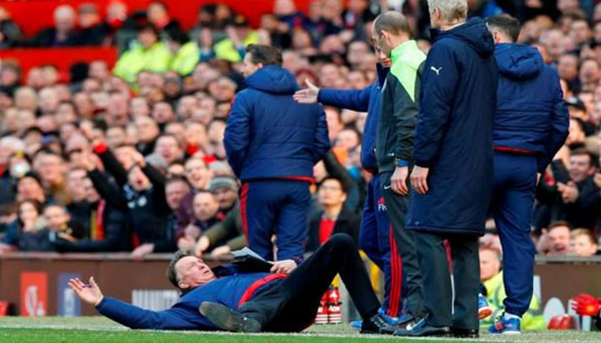 Van Gaal kendinden geçti