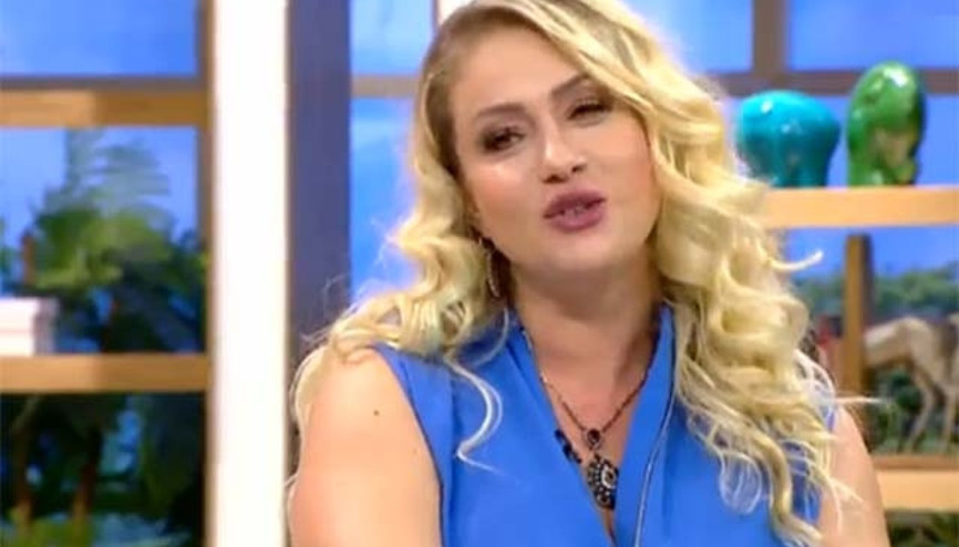 Renkli Sayfalara konuk olan Yeliz Yeşilmen takılarını övdü