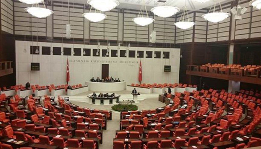 Üç bakanlığın 2016 yılı bütçesi kabul edildi