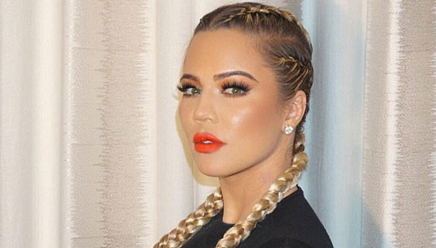 Khloe Kardashian mumya gibi oldu