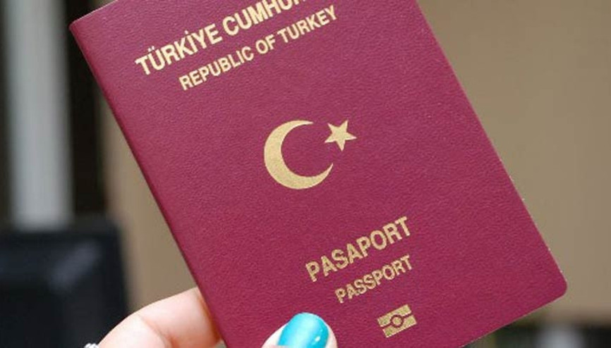 Pasaportlar yeniden değişiyor