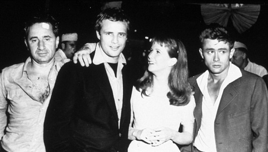 James Dean ve Marlon Brando seks seanslarında buluşuyordu