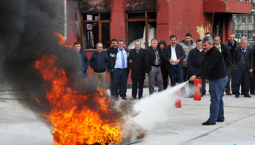 ÖHO şoförlerine yangın eğitimi