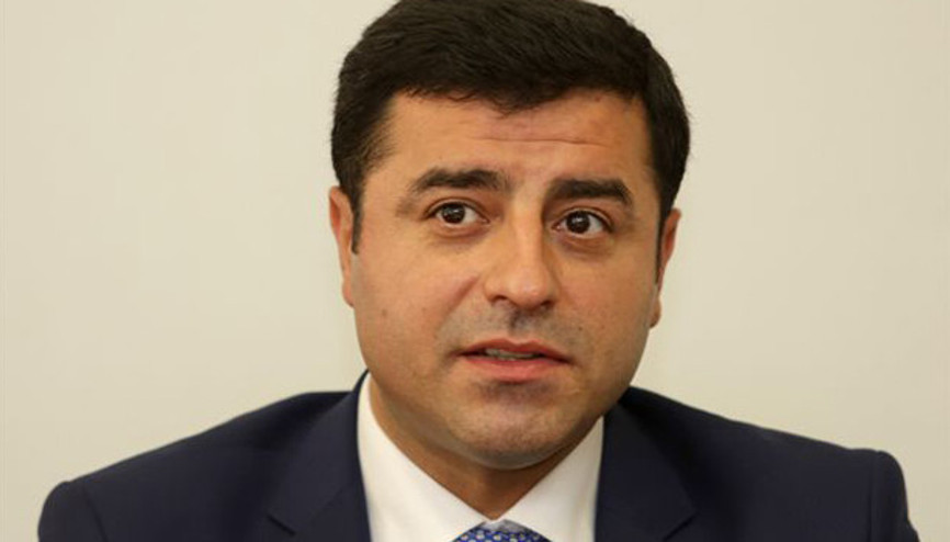 HDP Eş Genel Başkanı Demirtaşa Cumhurbaşkanına hakaretten dokunulmazlığının kaldırılması için fezleke HDP Eş Genel Başkanı Demirtaşa Cumhurbaşkanına hakaretten dokunulmazlığının kaldırılması için fezleke