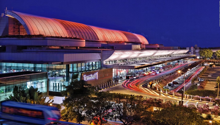 Singapur Changi dünyanın en iyi havalimanı seçildi