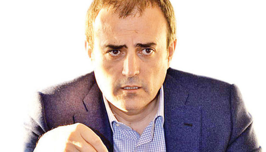 Sanatçının memur olmasına karşıyım