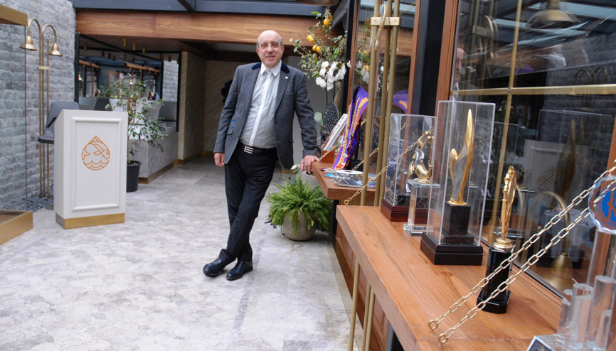 Denizsiz şehrin balıkçısı boğazdan dünyaya açılacak