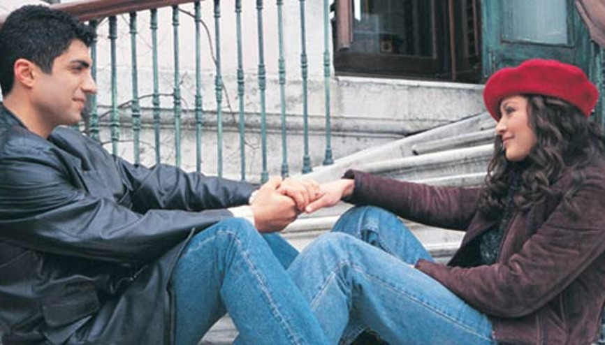 Nurgül Yeşilçay ve Özcan Deniz kamera karşısına geçiyor