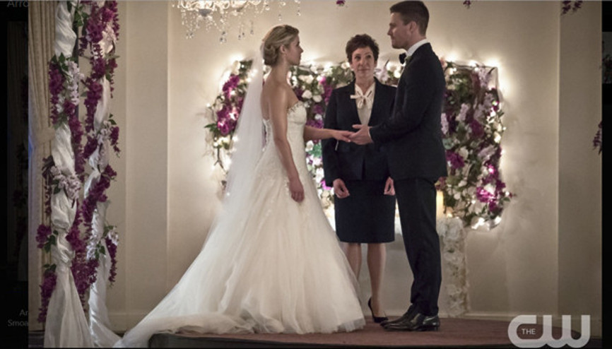 Arrow 4. sezon 16. bölüm yayınlandı - İzle