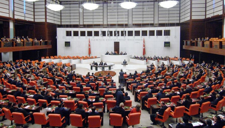 Dokunulmazlığa 2 rötuş