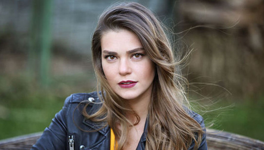 Aslı Enver kimdir