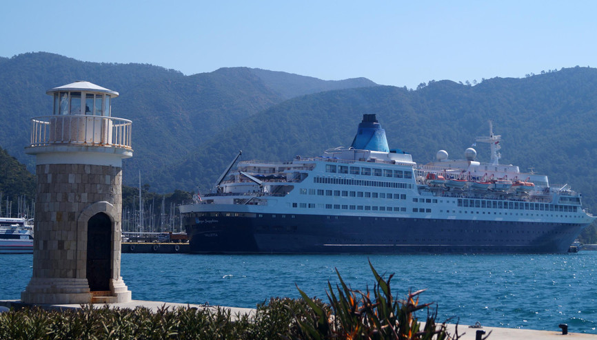 Marmaris’e sezonun ikinci turist gemisi geldi