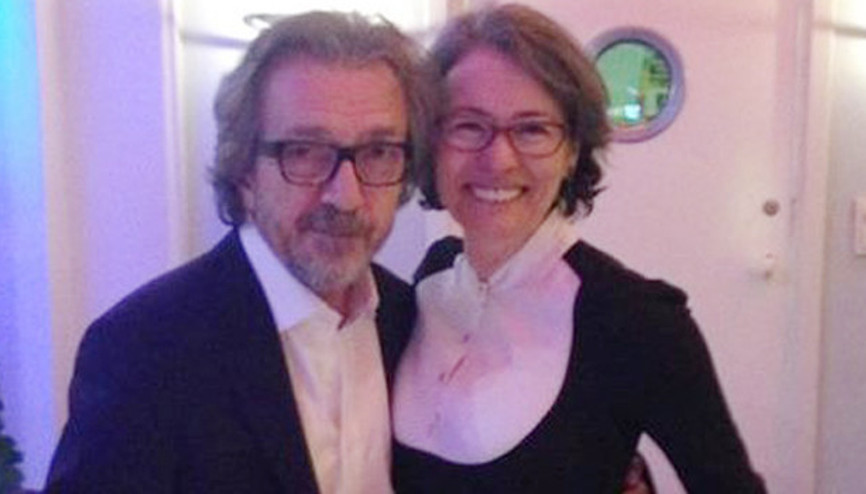 Osman Sınav 31 yıllık eşinden boşandı