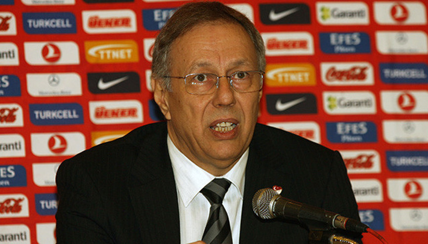 Oğuz Sarvan istifa etti