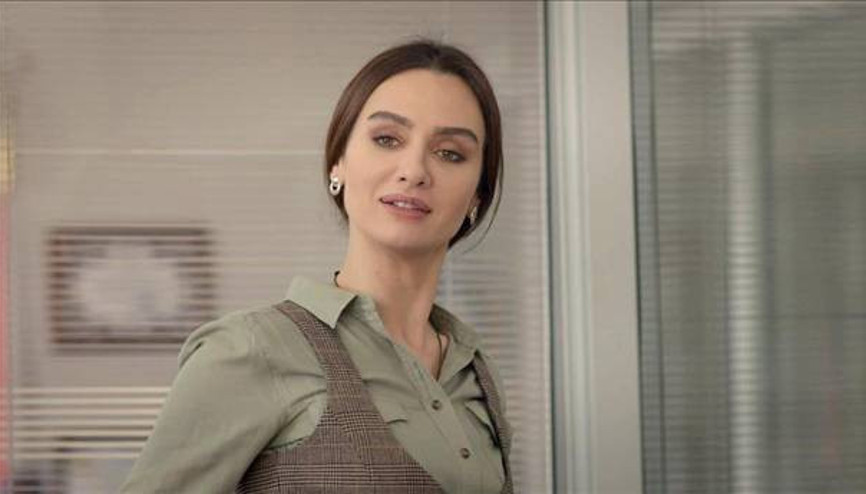 Evli ve Öfkeli 25. yeni bölümde herkesi şaşırtacak olay - İzle Evli ve Öfkeli 25. yeni bölümde herkesi şaşırtacak olay - İzle