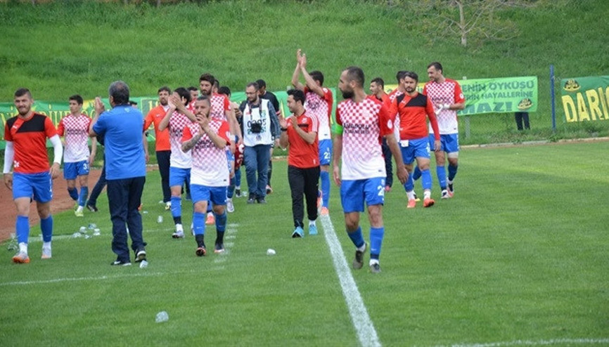 Kastamonuspor yanlışlıkla şampiyonluk turu attı