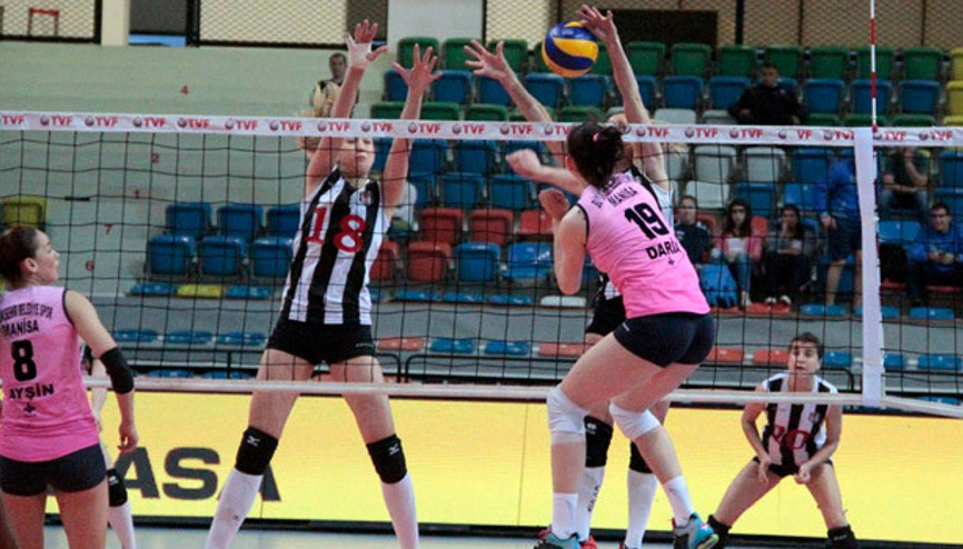 Beşiktaş: 3 - Manisa Büyükşehir Belediyespor: 1 Beşiktaş: 3 - Manisa Büyükşehir Belediyespor: 1