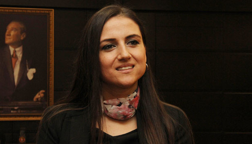 Dilek öğretmen deneyimlerini Dubaide anlattı