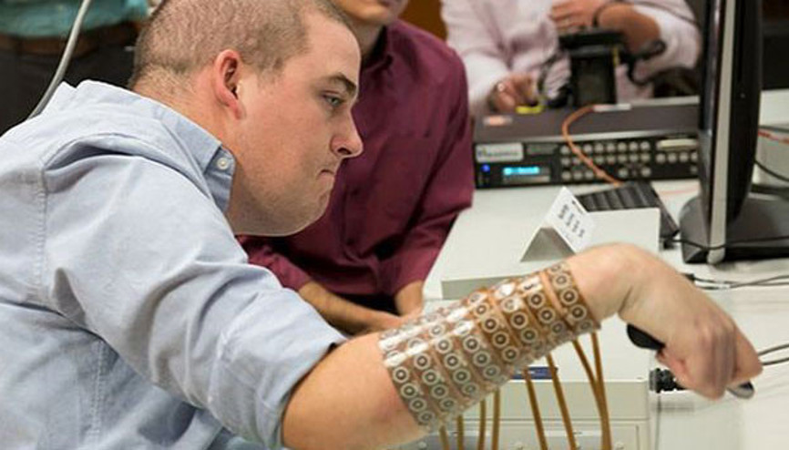 Dünyada ilk kez beynine takıldı ve...