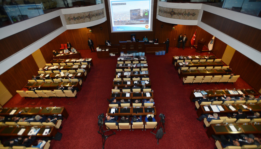 Faaliyet raporunda ilginç borç yorumu