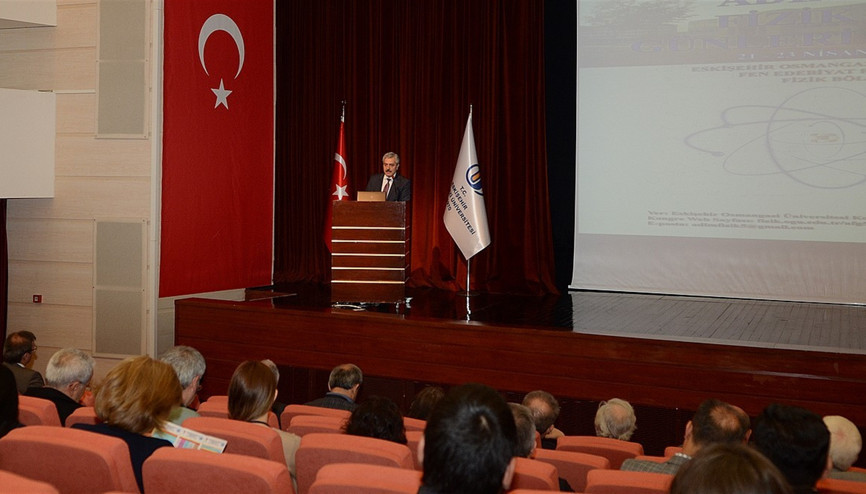 ‘Adım Fizik Günleri’ ESOGÜ’de başladı