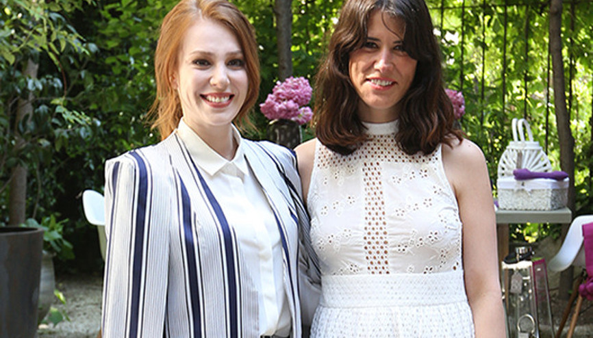 Bütün gözler Elçin Sangunun üzerinde