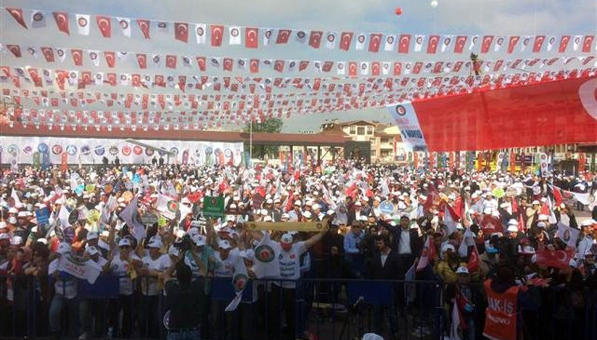 Kuranla başladı, mehter takımı gösteri yaptı
