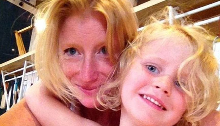 Bisiklet kazasından sonra hamile kaldı