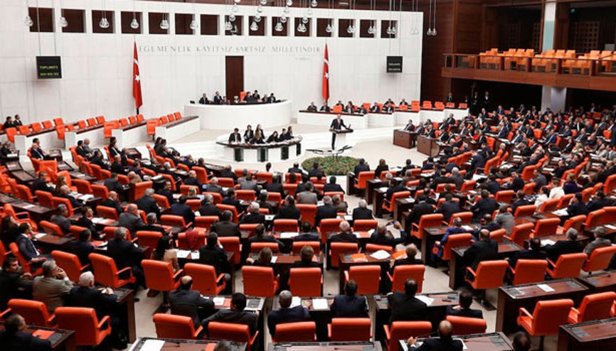 En az 12 CHPli aranıyor